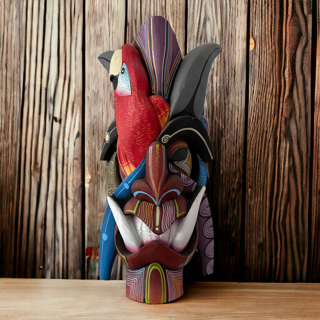 Guacamayo y Espíritu Antiguo